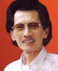 Dia seorang seniman yang tulen. Biografi Mus Mulyadi Maestro Keroncong Indonesia Biografi Tokoh Ternama