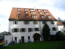 Starten sie ihre immobiliensuche bei immobilienscout24, der nr.1 rund um immobilien. 3 Zimmer Wohnung Zum Verkauf Schlossberg 18 88499 Riedlingen Mapio Net