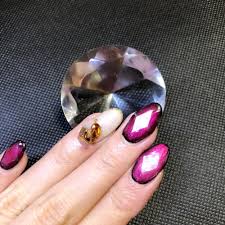 ysnail shihomi on instagram 宝石ネイル 宝石カットネイル ダイアモンドネイル お時間のかかるデザインの為 ご希望のお客様はご予約の際 教えてください 冬ネイル ウィンターネイル ネイリスト ネイルアート 手描きアート ネ ネイル ネイル