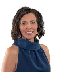 Valerie Pryor's Instagram, Twitter & Facebook