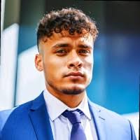 20+ "Luis Riofrío" profiles