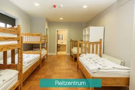 Die schaumstoffmatratze harmonisiert mit den körperkonturen & wirkt druckentlastend / hergestellt aus. Englisch Lernen Und Reiten Fur Jugendliche Qualifizierter Unterricht Und Gut Ausgebildete Pferde Nahe Sligo