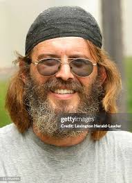 206 Chainsaw Carving Stock Photos, High-Res Pictures, and Images