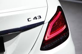 Mercedes C 43 Amg 2018 Elle Passe A 390 Ch L Argus Mercedes W205 Feu Arriere