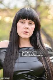 334 Drama Dora Fotos und hochauflösende Bilder