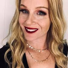 Teresa Dustin's Instagram, Twitter & Facebook