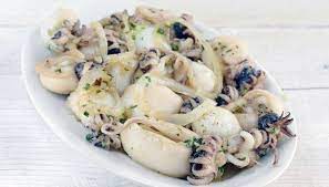 Ricetta Seppie In Umido Alla Veneta Le Ricette Di Buonissimo Ricetta Ricette Cibo Etnico Cucinare Il Pesce