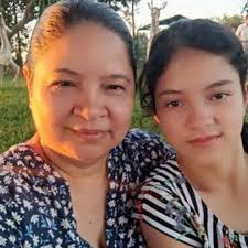 Why does the title change color in the movie?