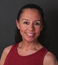 Elizabeth Daub's Instagram, Twitter & Facebook