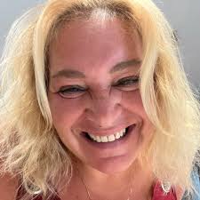 Juicy Lucy Cinnamon Roll Cookie🍪 IGA, Vive la bouffe