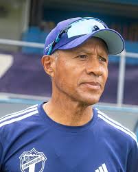 Llegamos al estadio 👻⚽️🫡 #VamosCremas #Pretemporada