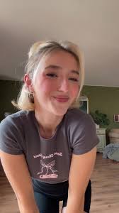 Natalie Syrovatkova Ruzie Met Honden