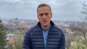 Эксперт объяснил, почему волонтеры навального грозят чеченцам собственная новость. Navalnyj Vozvrashaetsya V Rossiyu Nevziraya Na Ugrozy Vlastej Chto Ego Zhdet Na Rodine Bbc News Russkaya Sluzhba