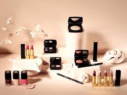 Related searches for name brand wholesale makeup: 25 Best High End Cosmetic Wholesale Distributors