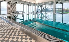Bergheim hotel 41 is 1.6 mi from heidelberg castle, while the banks of the neckar river are 2,650 feet away. Hallenbad Und Lido Brunnen