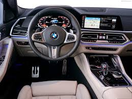 Locked car keys in boot. Bmw X6 M50i 2020 Pictures Information Specs