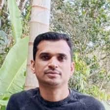 Kali Smithson's Instagram, Twitter & Facebook