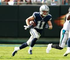 Cole beasley is a 5'8 slot receiver for the cowboys, who weighs in at around 175 pounds and was undrafted out of southern methodist. Dallas Cowboys The Cowboys Found Cole Beasley Again Fort Worth Star Telegram