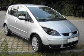 The mitsubishi colt has been around since 1962, and started life as a larger family car than the current incarnation. File Mitsubishi Colt Z30 Front 20090629 Jpg Wikipedia