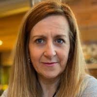 Anne Wynn's Instagram, Twitter & Facebook