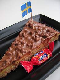 daim cake at ikea japan chocolate bar recipe daim cake almond cake recipe