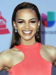In the heights star leslie grace and five feet apart actress haley lu richardson are emerging as top contenders to take the role of barbara. Leslie Grace Grosse Gewicht Masse Alter Biographie Wiki