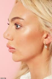 I quit the beauty industry after I saw what it did to teen girls who think  they're too ugly to go outside