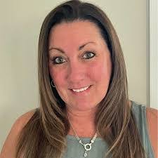 Melanie Beal's Instagram, Twitter & Facebook