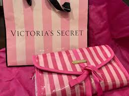 Macao macedonia madagascar malawi malaysia maldives mali malta marshall islands martinique mauritania mauritius mayotte mexico micronesia. Victoria Secret Toiletries Makeup Bag Women S Fashion Bags Wallets On Carousell