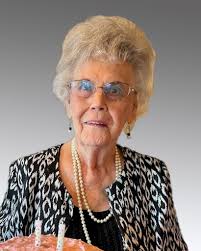 Ernestine "Tennie" Hennis Taylor Obituary April 15, 2023