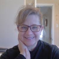 Katherine Spray's Instagram, Twitter & Facebook