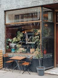 Quick Guide The Best Edinburgh Coffee Shops Bakeries Live Like It S The Weekend Coffee Shop London Coffee Shop Edinburgh Restaurants