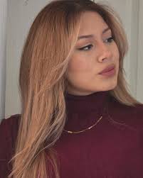 Daphne Alvarez (@dalvangie_) • Instagram photos and videos