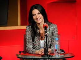 Elle est la fille du dirigeant de télévision jean drucker. Marie La Niece De Michel Drucker Dans Une Tenue De Sport Sexy La Journaliste Devoile Une Incroyable Silhouette