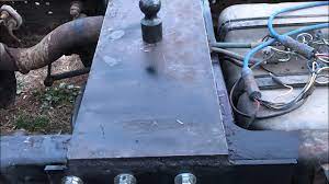 Diy gooseneck turnover ball hitch installation issues!!! Gooseneck Hitch For Cab And Chassis Youtube