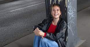 We are pleased to offer our citizens, businesses, and visitors access to government services online, 24 hours a day, 7 days a week. Lara Hulo Schlager De