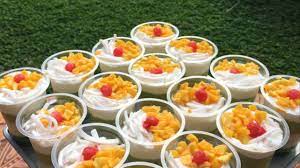 Malah justru menu makananlah yang mendominasi dan menjadi favorit dari segi harga memang bisa dibilang lumayan mahal. Cita Rasa Es Teller Cake Buatan Iyha Detiksulawesi Com