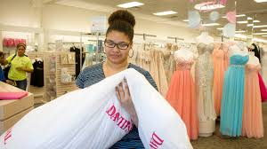 The store hours will vary by location. David S Bridal Bankruptcy Knoxville Store To Stay Open