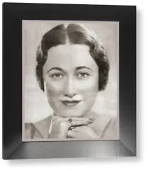 Wallis Simpson, Duchess of Windsor Print (1896-1986). Art Prints, Posters &  Puzzles from Design Pics