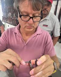 How's This for Service!? When the namesake of the company (Giorgio Guerini)  is in the USA visiting for a shoot and works