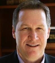 2655 Eagan Woods Dr, Eagan, MN 55121