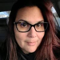 Carrie Bowles's Instagram, Twitter & Facebook