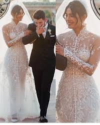 Replica Wedding Dresses From The Usa Priyanka Chopra Wedding Wedding Dresses Celebrity Wedding Dresses
