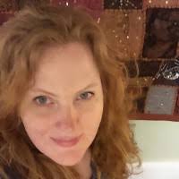 Linda Bliss's Instagram, Twitter & Facebook