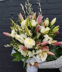 Flowers to send to someone in hospital. Flower Delivery Service Sandringham Flowers