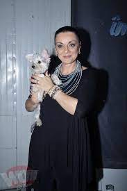 Intre 1984 si 1990, carmen tanase a fost actrita la teatrul national vasile alecsandri din iasi, iar din 1990 este actrita la teatrul odeon, din bucuresti. De Ce Nu S A Recasatorit Carmen Tanase Dupa Moartea Sotului Tabu