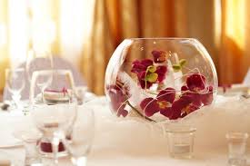 Blumendeko Exklusiv Mit Orchideen Bildergalerie Blumendeko Blumendekoration Dekoration