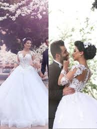 Gli abiti da sposa sono gli abiti da cerimonia più belli. Cina Abiti Da Sposa A Maniche Lunghe Abito Da Sposa Con Puffy Tulle E Pizzo A18612 Acquistare Abito Da Sposa Sopra It Made In China Com