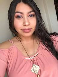 You need this for that soft, airbrushed glow that still feels light as air  🌿 ✨