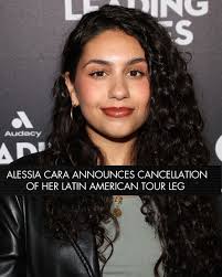 JEFF, KP & BACKSTAGE BEN: Poor girl. She was ditched out in the freezing  cold. 💔 Let's get her home! Hope is SO sweet. She's a 10-year-old yellow  lab, who's full of